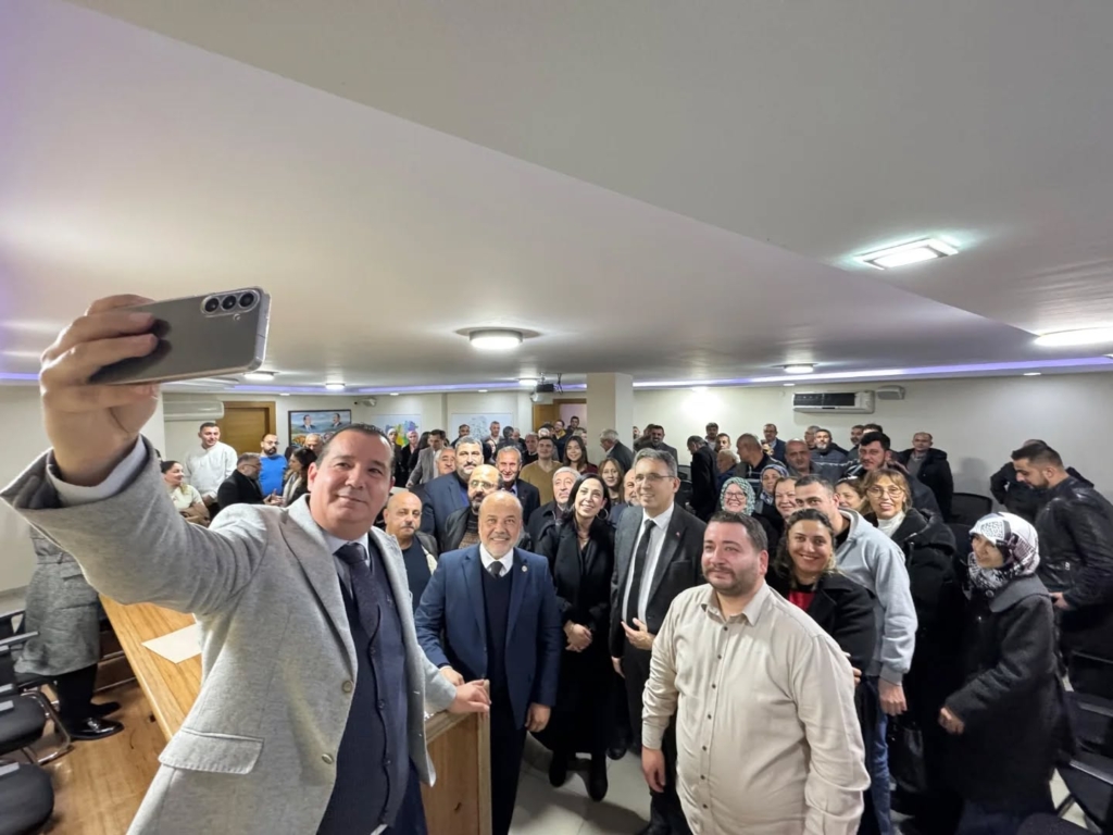 ak parti efeler 2