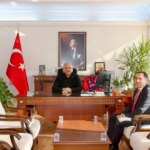 İl Müdürü Türkoğlu’ndan Kaymakam Akça’ya Ziyaret 2 aydin aile ve sosyal hizmetler il muduru turkoglu kaymakam akca ile bir araya geldi f5b5e294b86c