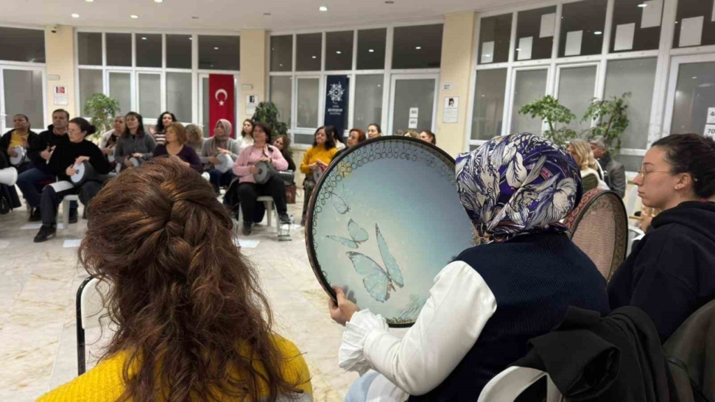 aydin buyuksehir vatandaslari sanatla bulusturuyor e5974ef4e941