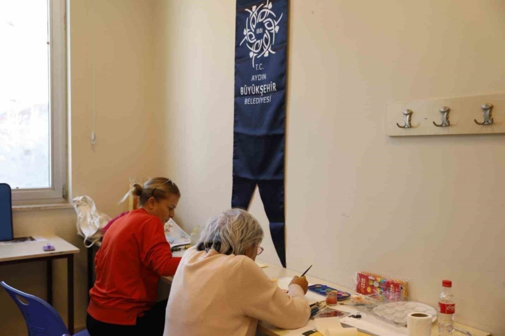 baskan cercioglu sanat toplumun her kesimine ulasmali 3266f4799003