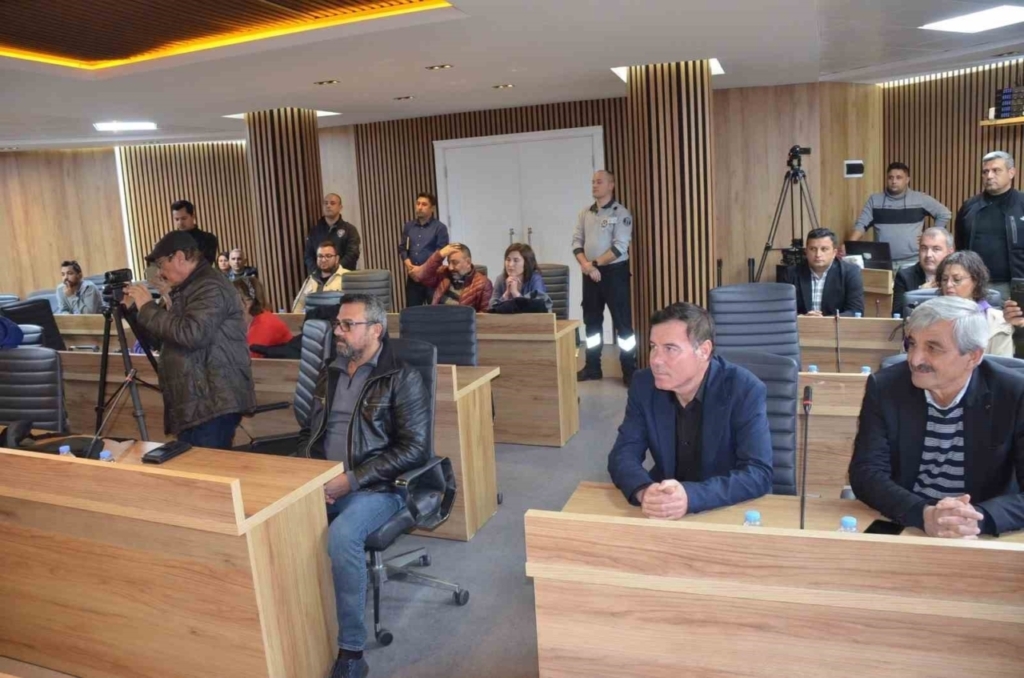baskan gencay tezgahlar konusunda konustu devir ve kiralama yok dd7a2e0a4b04