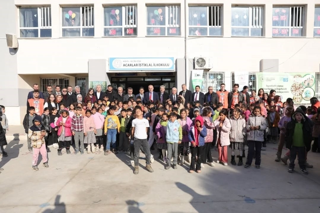 baskan kaya her fidan yarinlara birakilan yesil miras 6f1ebbdc3553