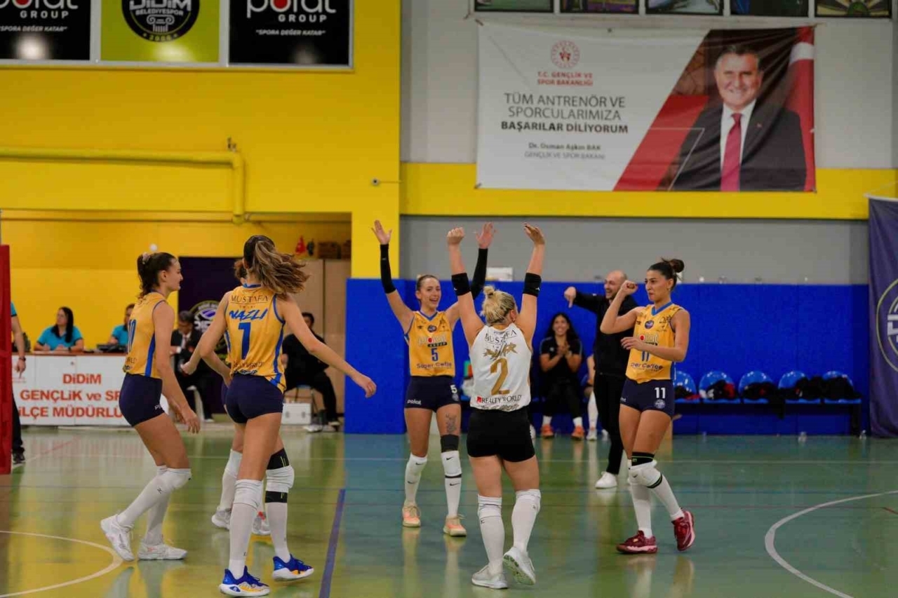 Didim’in Sultanları Set Vermedi, Rota Koleji’ni 3-0’la Geçtiler!