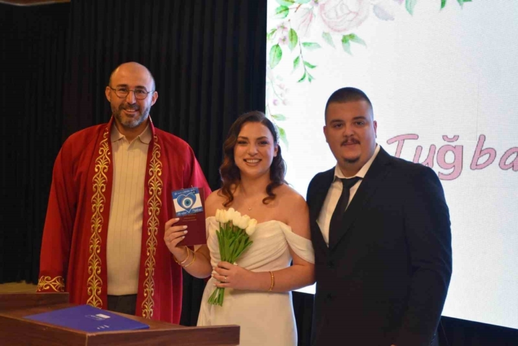 germencikte bir yilda 310 cift mutluluga evet dedi 195c2aef6342