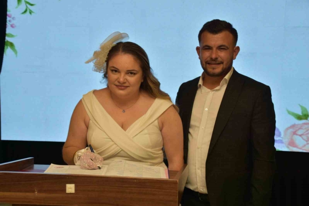 germencikte bir yilda 310 cift mutluluga evet dedi 70d0a1f33812