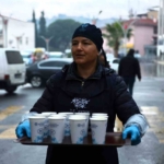 havalar sogudu buyuksehir sicak corba dagitimina basladi 8b0b000bc376