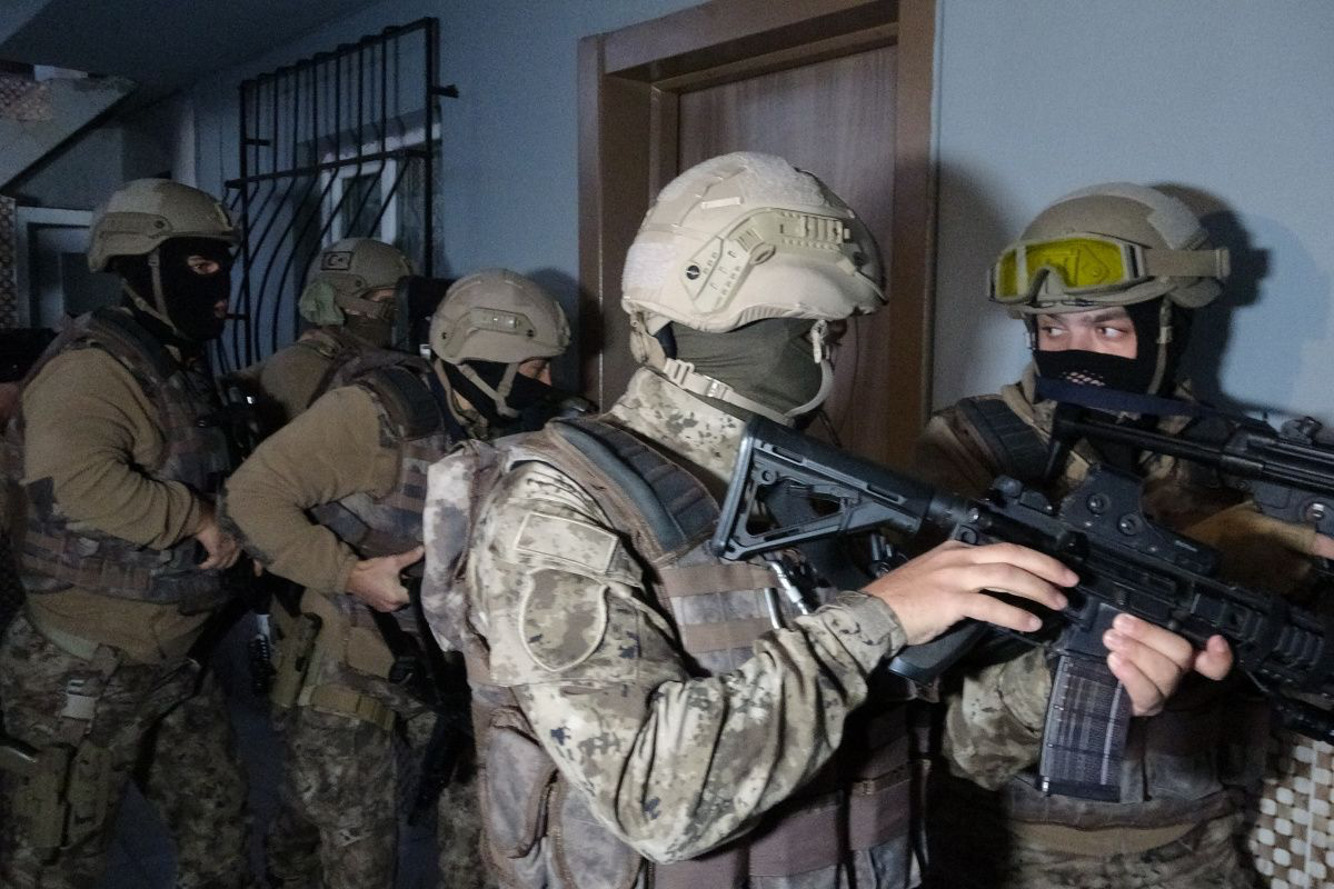 Asayiş ekiplerinden Nazilli’de operasyon! Firari hükümlü yakalandı