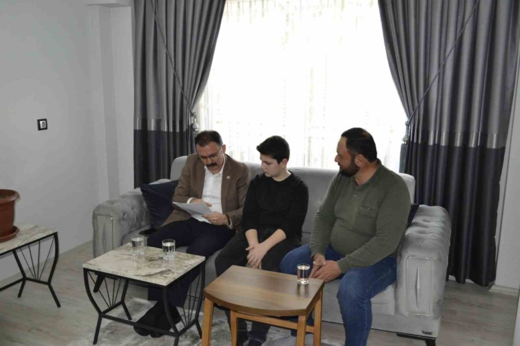 kaymakam ates ogrencilerin misafiri oldu a895928a1bf5