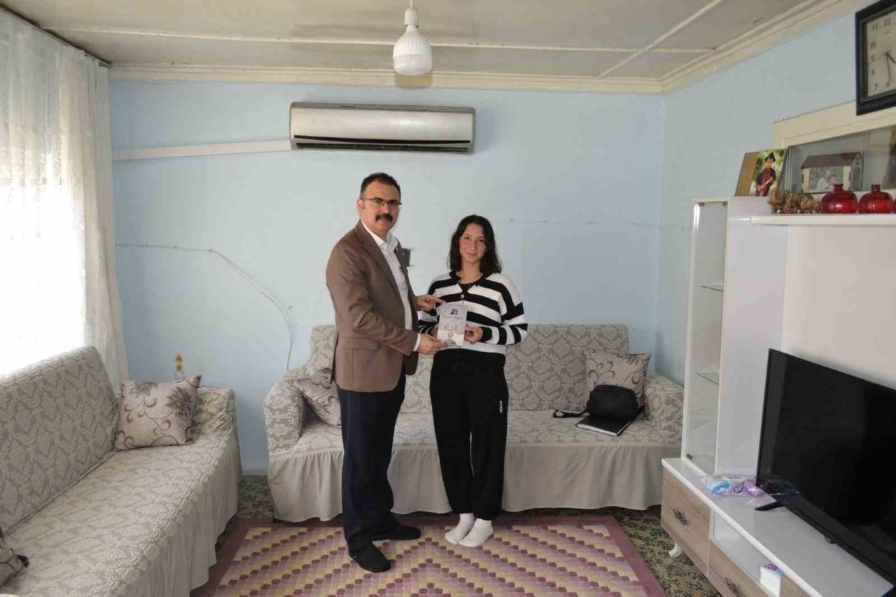 Kaymakam Ateş Öğrencilerin Evine Konuk Oldu!