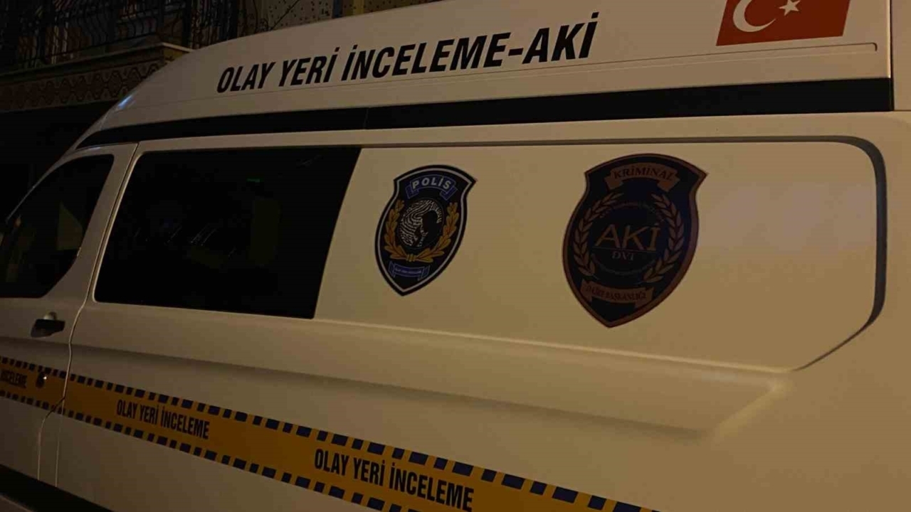 kendisinden haber alinamayan kadin evde olu bulundu 209c4cb09d01