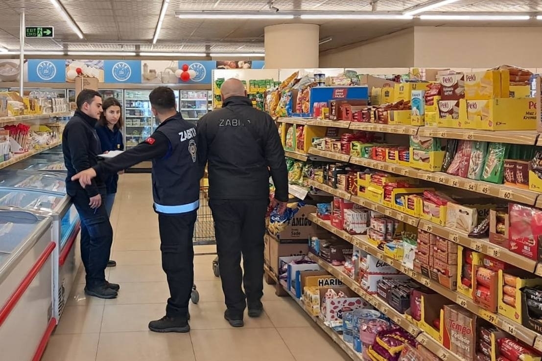 Köşk’te Marketlerde Sıkı Takip: Etiket ve SKT Denetimi!