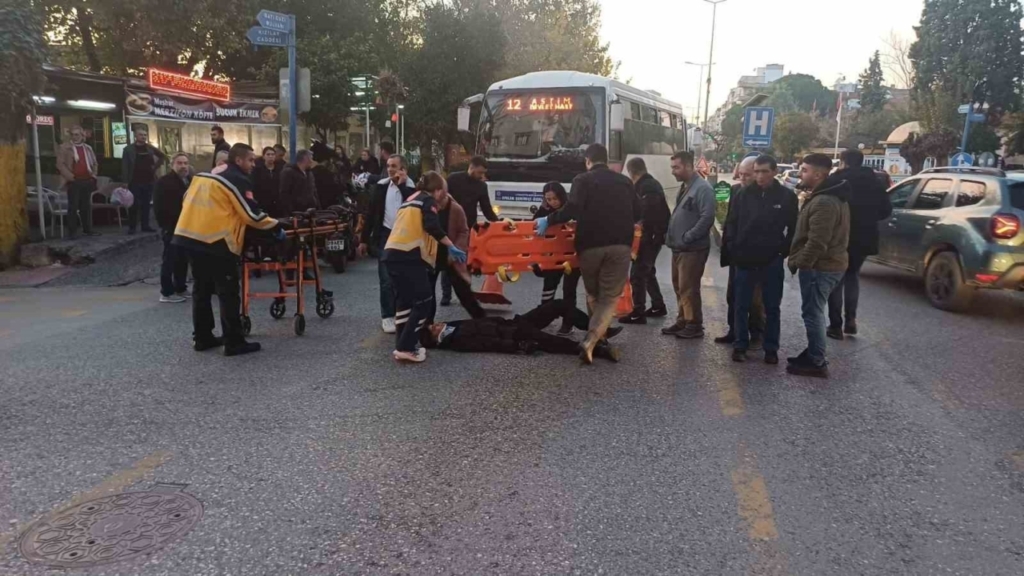 Motosikletle otomobil çarpıştı: 1 yaralı 3 motosikletle otomobil carpisti 1 yarali 0955f3b5b00f