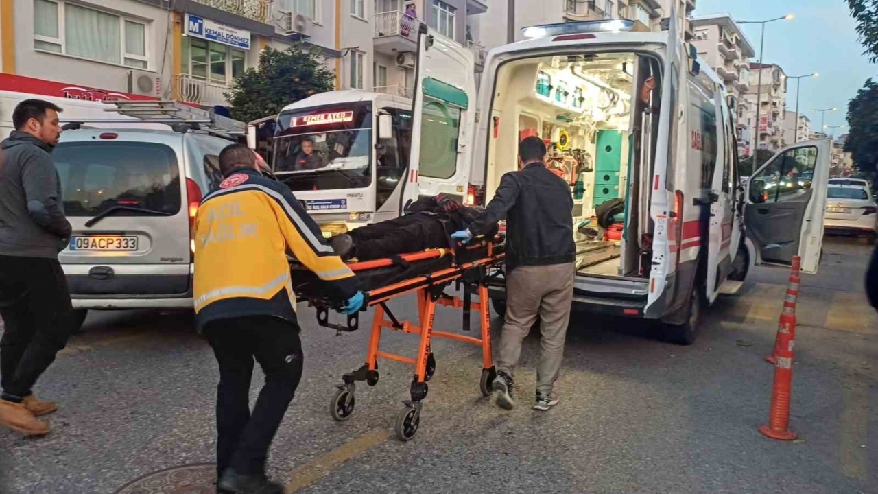 Motosikletle otomobil çarpıştı: 1 yaralı