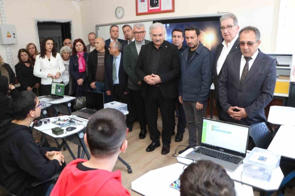 soke anadolu lisesinde cifte acilis heyecani 59e4dedfca36