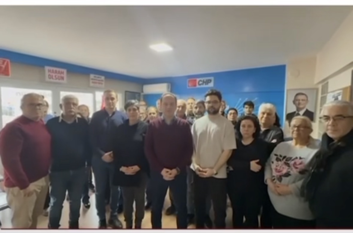 CHP Efeler İlçe Başkanı Erçetin’den Aydın Emniyetine “Bayrak” tepkisi 7 CHP Efeler İlçe Başkanı Erçetin’den Aydın Emniyetine “Bayrak” tepkisi