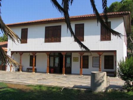 55196,yorukali1webjpg