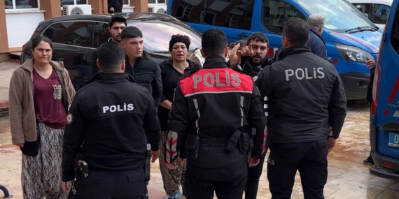 Adliye kapısı kuşatma altında: Tutuklu çıkarmak güçleşti