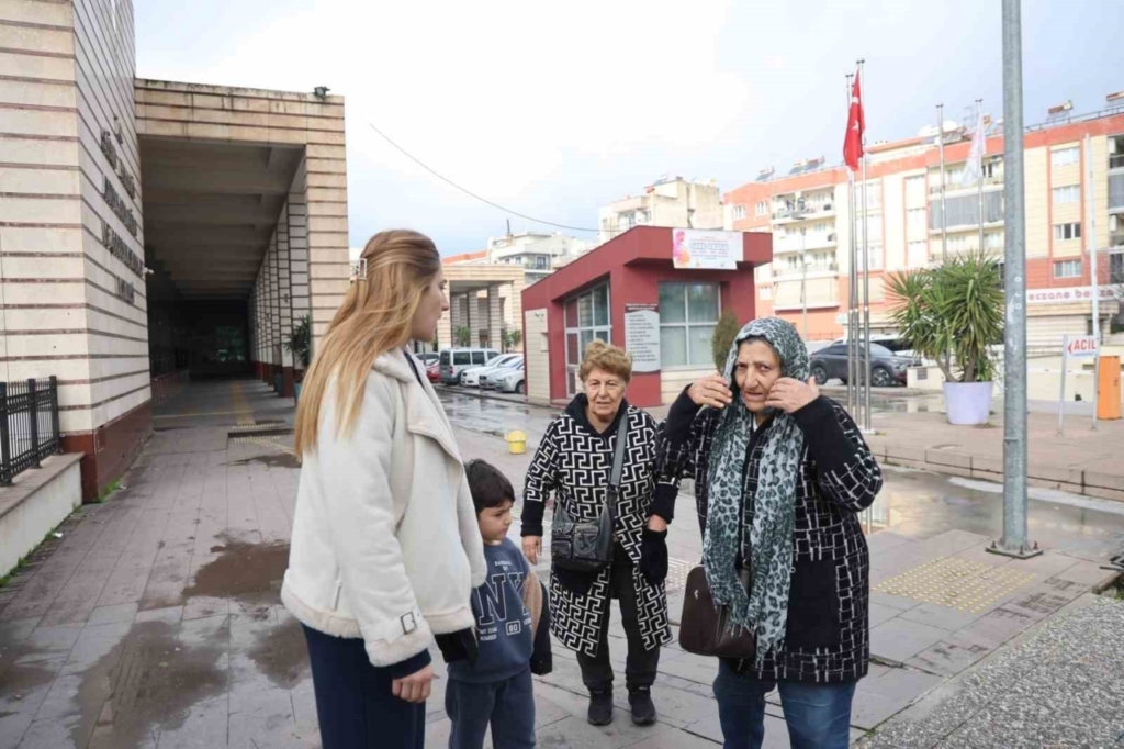 aydinda kadin dogum ve cocuk hastanesi tasindi eski hastaneye gelenler yonlendirme eksikliginden dert yandi 51ea3e1a89eb