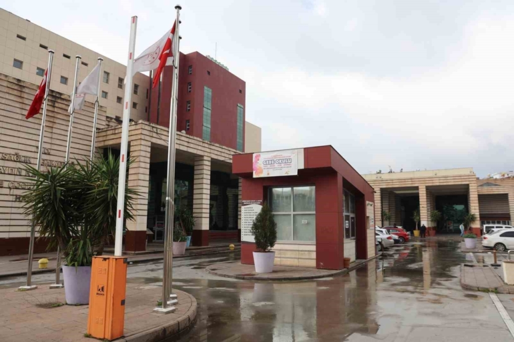 aydinda kadin dogum ve cocuk hastanesi tasindi eski hastaneye gelenler yonlendirme eksikliginden dert yandi 81f52a2b37ca