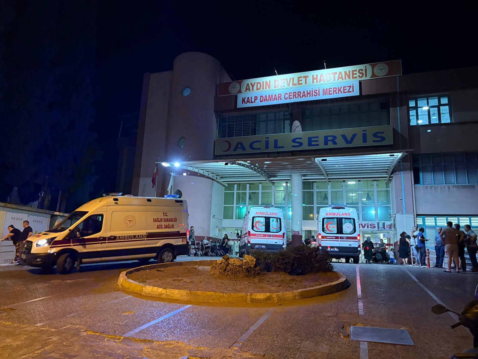 Salı Pazarı karıştı: Çok sayıda yaralı var