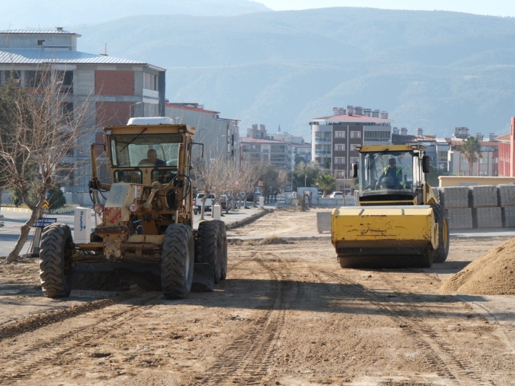 Başkan Erol, okullar bölgesine nefes aldıracak projeyi inceledi 6 baskan erol okullar bolgesine nefes aldiracak projeyi inceledi 4b167a238ae4
