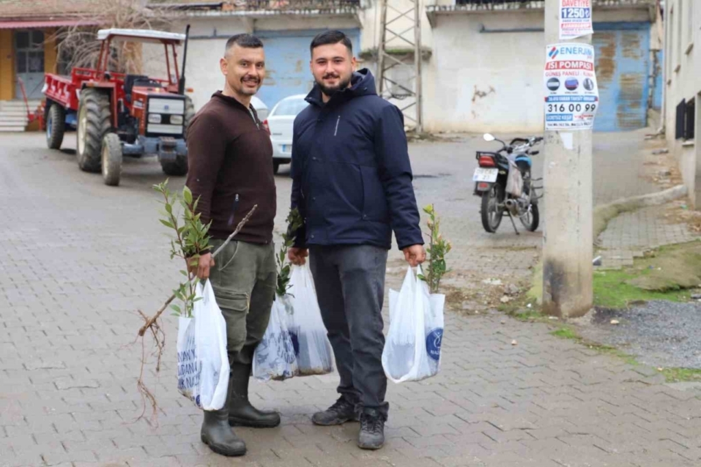 baskan tetik mahalle ziyaretlerini surduruyor 351e5e843016