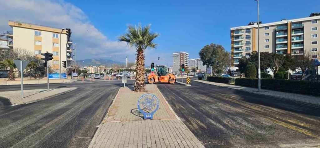 buyuksehir yol mesaisi il genelinde suruyor 1e1807b324f9