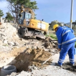 Davutlar Mahallesi’nin altyapısı Aydın Büyükşehir Belediyesi’nin çalışmaları ile güçleniyor