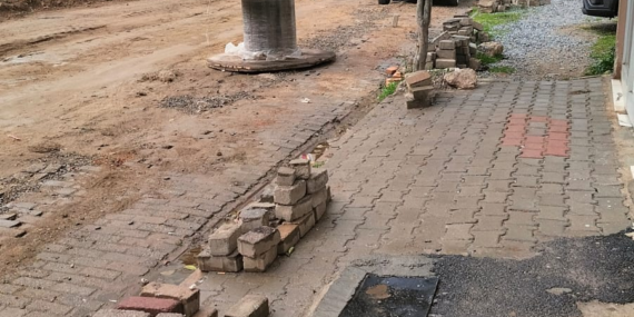 İncirliova’da bozuk yol vatandaşları mağdur ediyor
