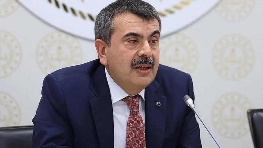 Karnelerden Atatürk görselinin kaldırılması tartışması: Yusuf Tekin’den açıklama 2 image 49