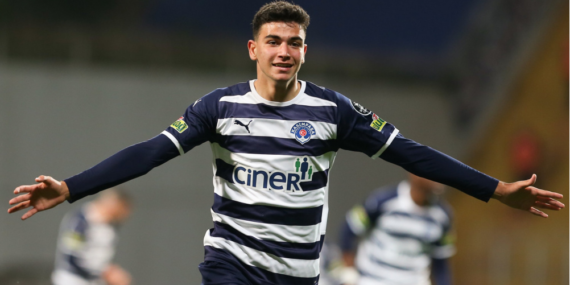 Yasin Özcan Beşiktaş’a mı Geliyor? Transfer İddiaları Gündemde