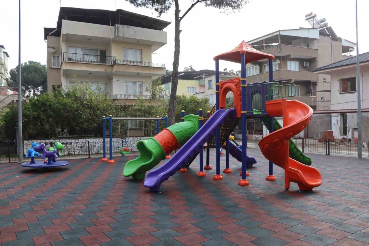 Nazilli’de Çocuklara “Engelsiz” Oyun Alanı: 12 Yıllık Park Baştan Aşağı Yenilendi