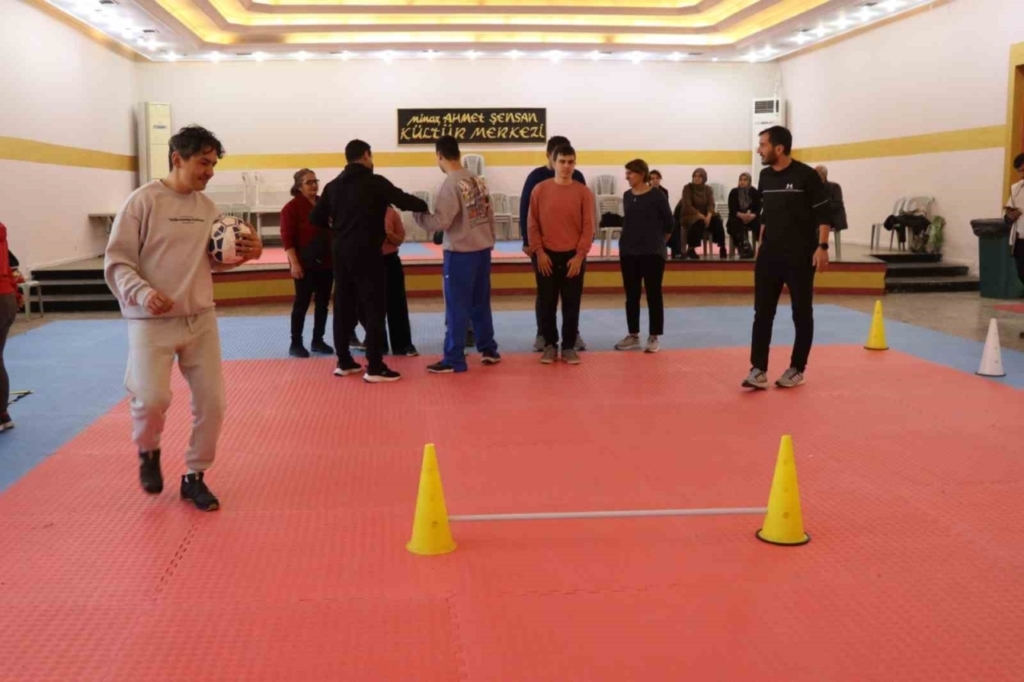 nazilli belediyesinin otizmli cocuklara yonelik spor kurslari basladi 421af9b5f86b
