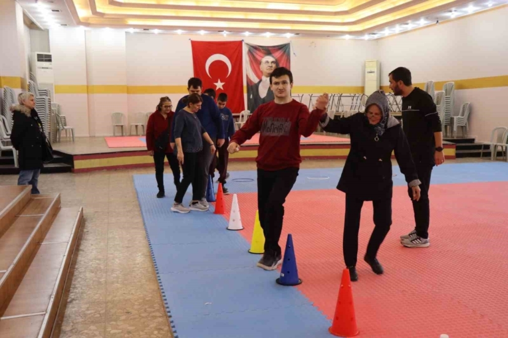 nazilli belediyesinin otizmli cocuklara yonelik spor kurslari basladi b6a9bcc86235