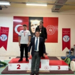 Okul sporları gençler halter müsabakaları tamamlandı