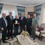 Ömrünü öğrencilerine adayan Varol öğretmen unutulmadı