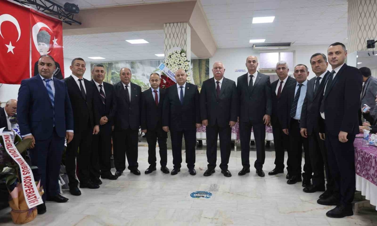 Şoförler Odası’nda 5. kez güven tazeleyen Özmeriç, AYESOB’a adaylığını açıkladı 2 Şoförler Odası’nda 5. kez güven tazeleyen Özmeriç, AYESOB’a adaylığını açıkladı