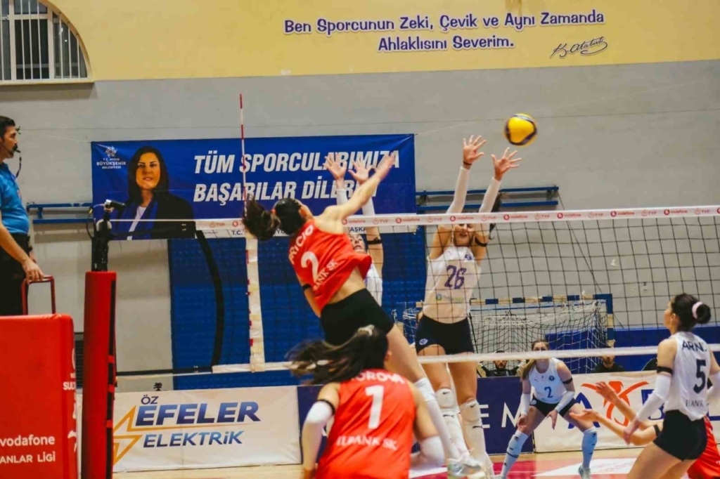 Sultanlar Ligi: Aydın Büyükşehir Belediyespor: 3 - İlbank: 2 3 sultanlar ligi aydin buyuksehir belediyespor 3 ilbank 2 88114eda7ed8