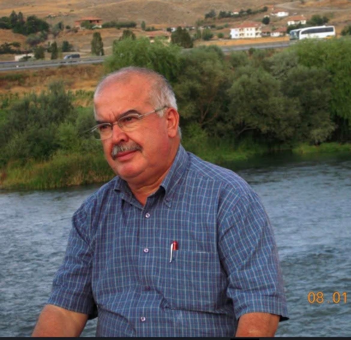 Uzundere’nin efsane muhtarı Okumuş, hayatını kaybetti