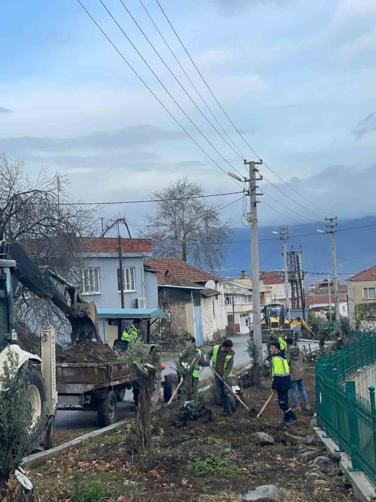 yenipazarda belediye ekipleri sahaya indi 37f6c7e1c9f3