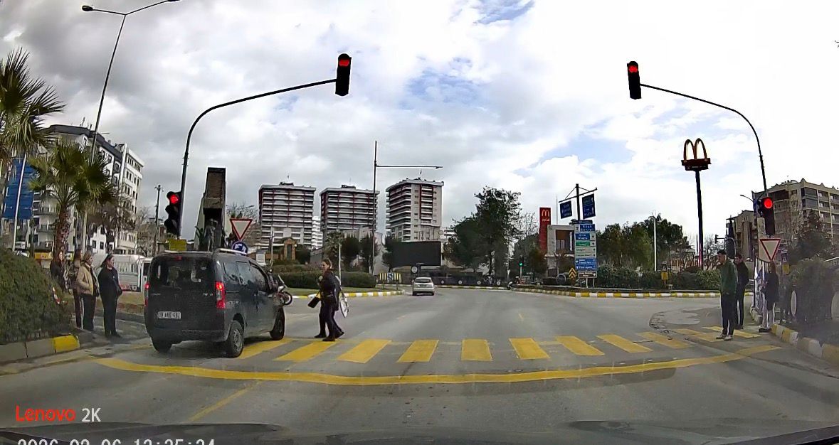Titiz çalışma! Kırmızı ışık ihlaline ceza