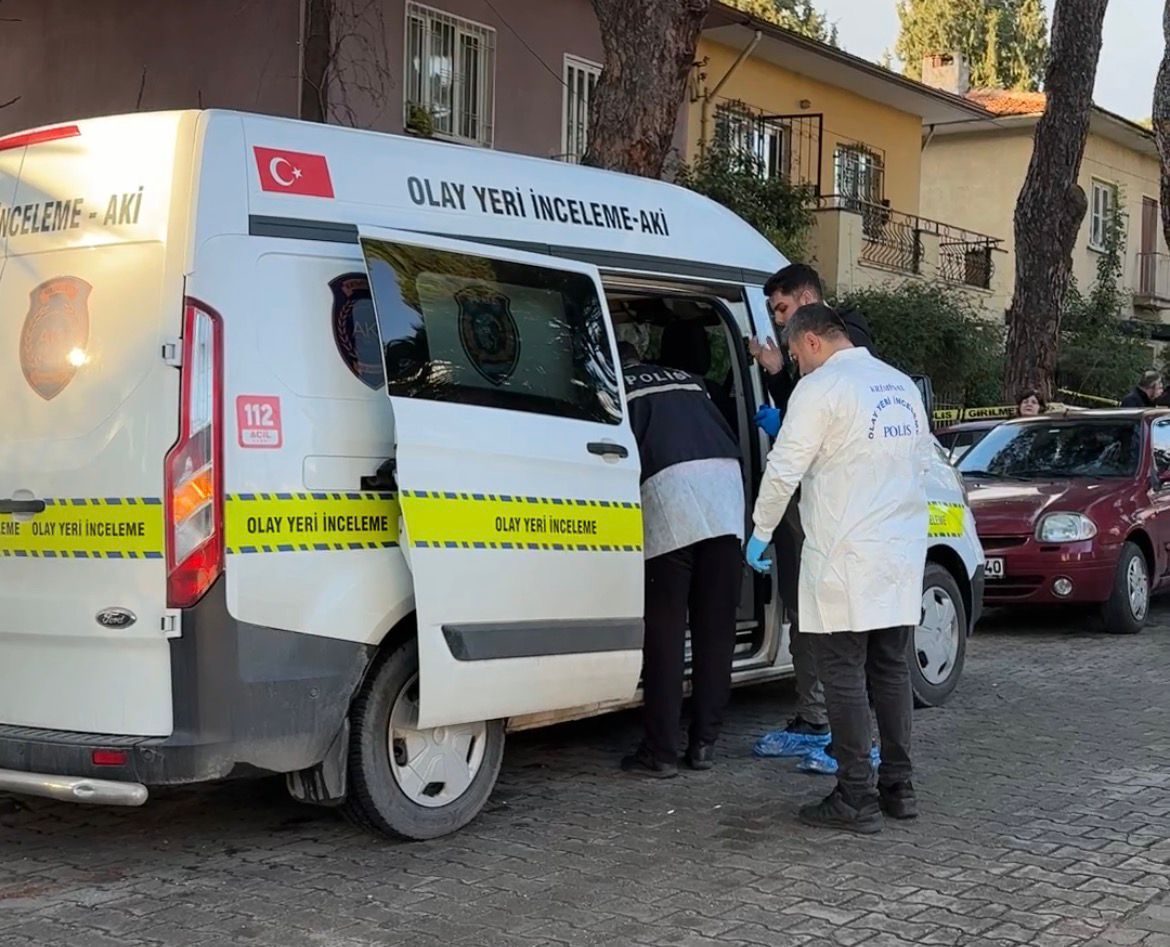 Aydın’da bir evde 2 kişi ölü bulundu