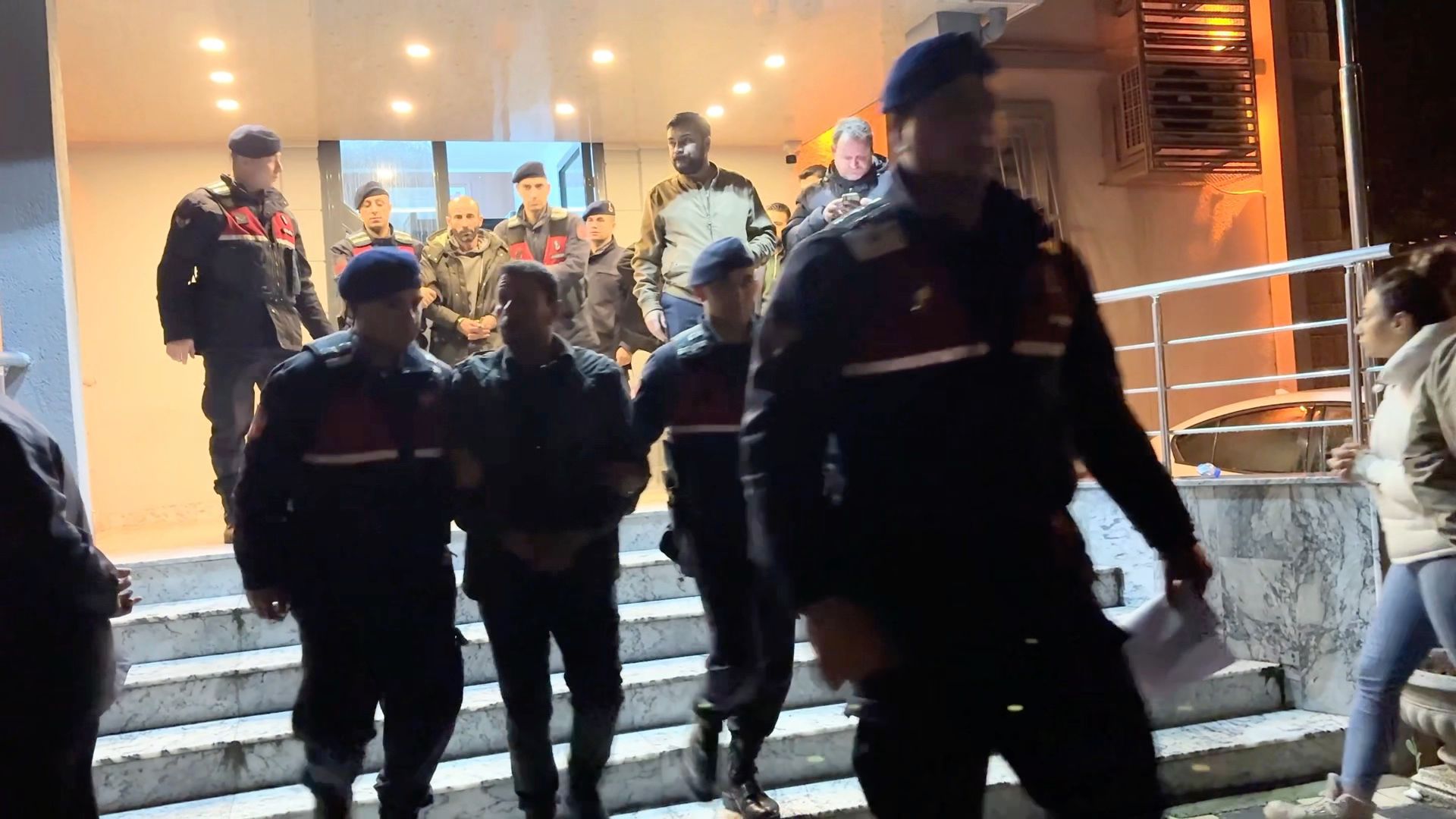 Jandarma KOM’dan tahsilat çetesine büyük darbe