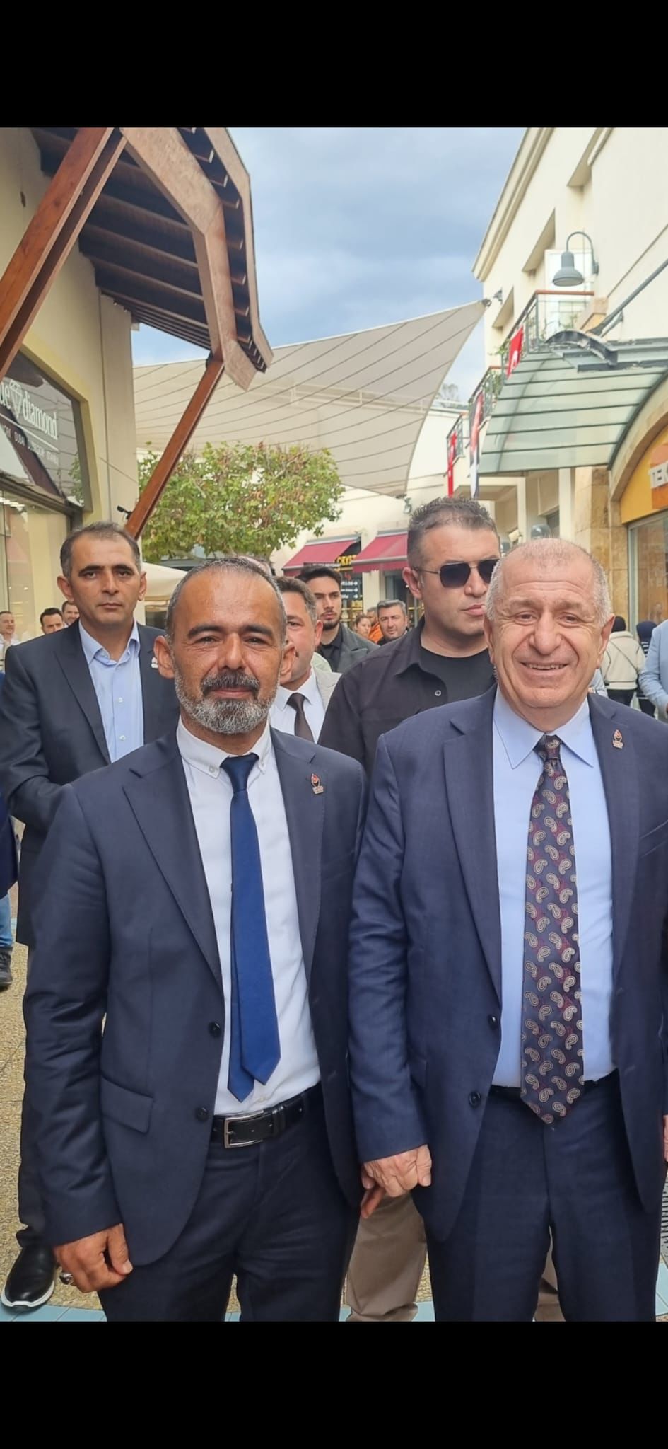 Başkan Akın, yeniden görevinin başında 5 Başkan Akın, yeniden görevinin başında
