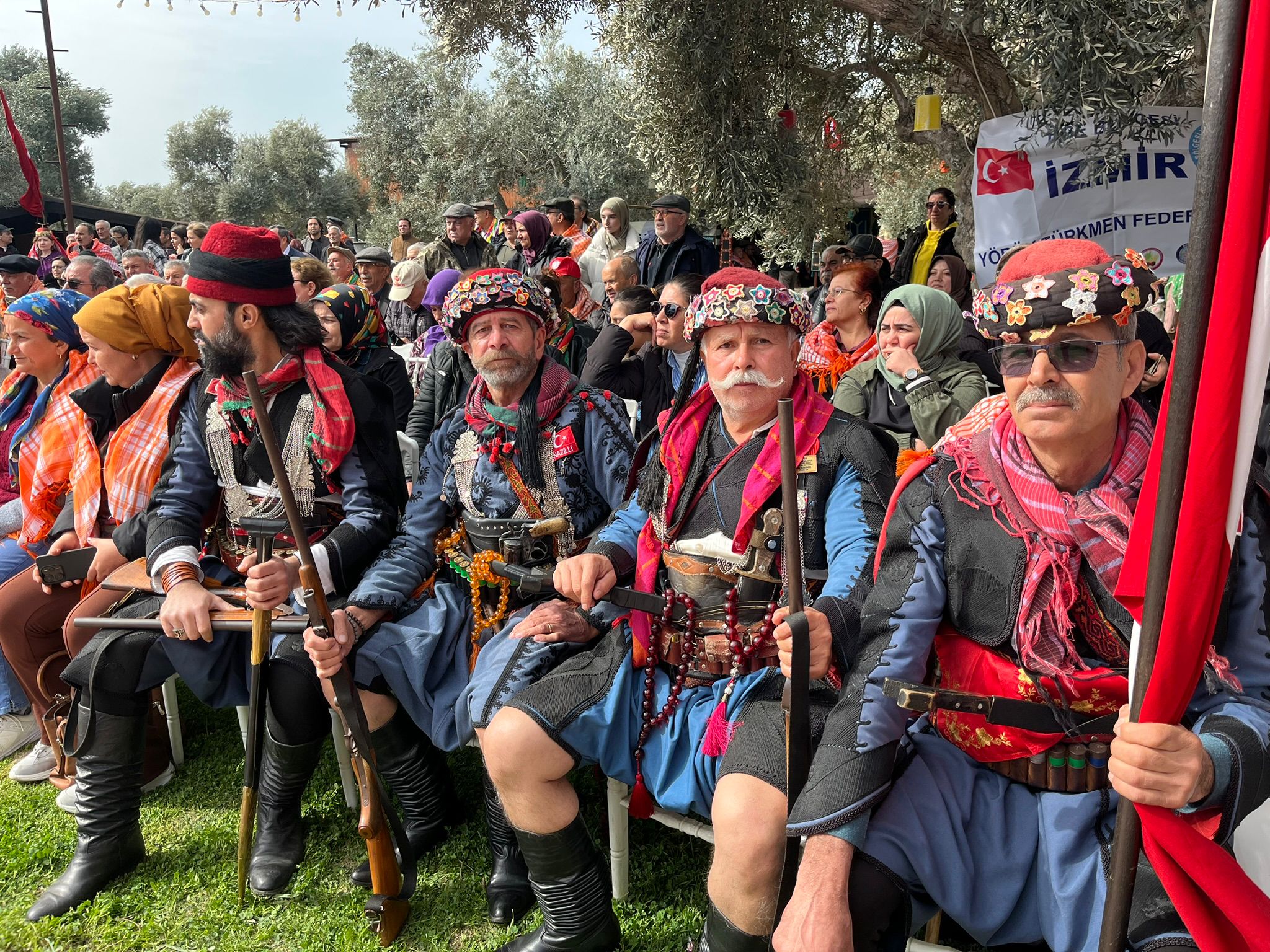 Başkan Erdemli’nin gerçekleştirdiği toya yoğun ilgi gösterildi 7 Başkan Erdemli’nin gerçekleştirdiği toya yoğun ilgi gösterildi
