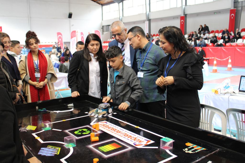 Koçarlı Robofest Ulusal Kodlama Yarışmaları 30 Nisan’da yapılacak 5 WhatsApp Image 2026 02 25 at 14.49.00 1
