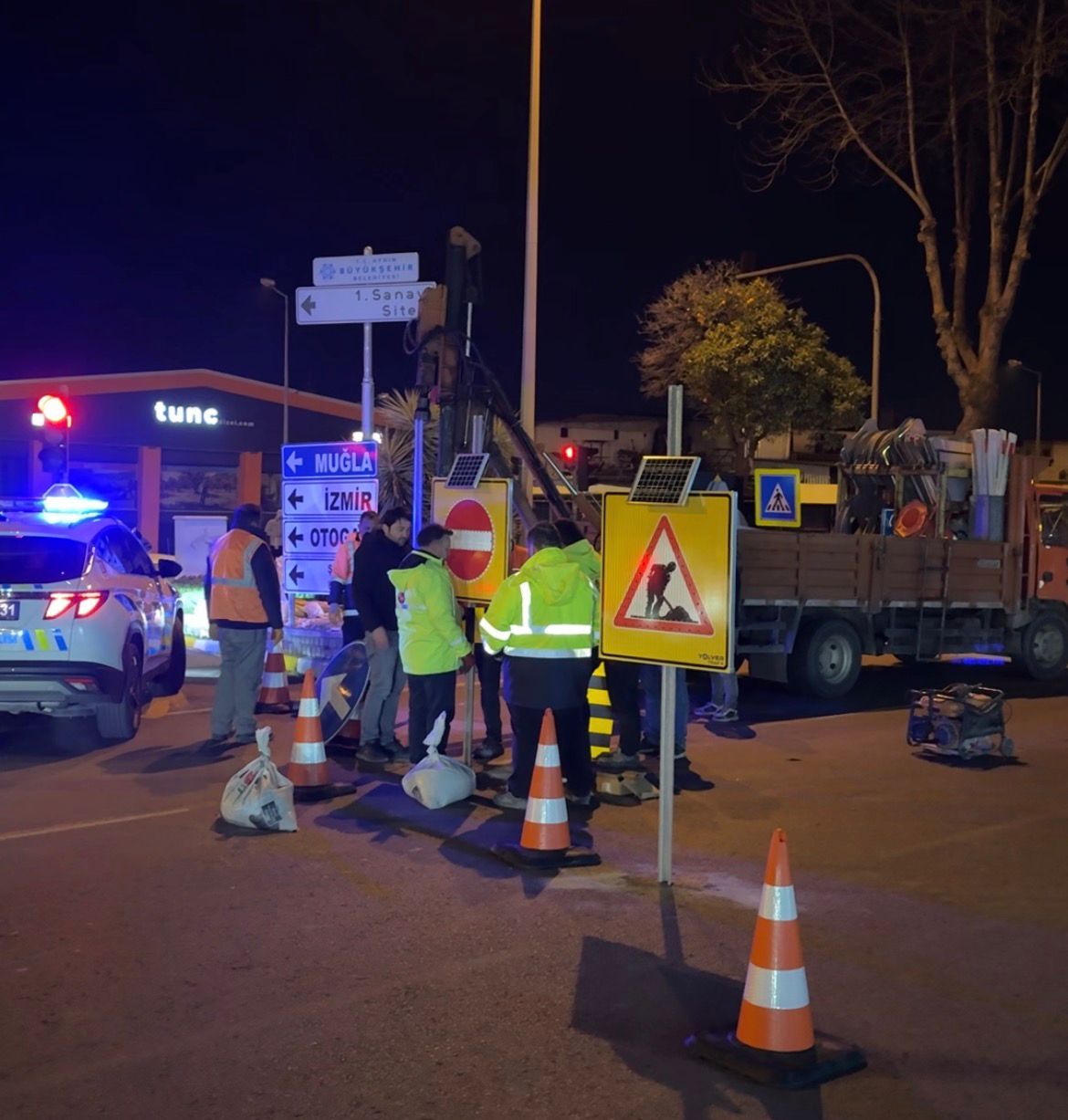 Yeni Dörtyol’a çıkan yollar trafiğe kapandı