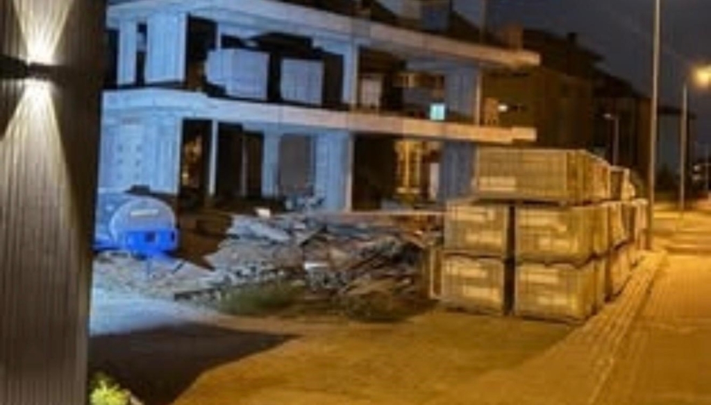 aciga alinan doktorlarin hemsirelerinden haber yapan gazeteciye tehdit acd48955eb46