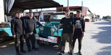 Ali Usta’nın elinde metal yığınları nostaljik bir araca dönüşüyor
