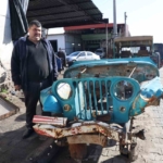 Ali Usta’nın elinde metal yığınları nostaljik bir araca dönüşüyor